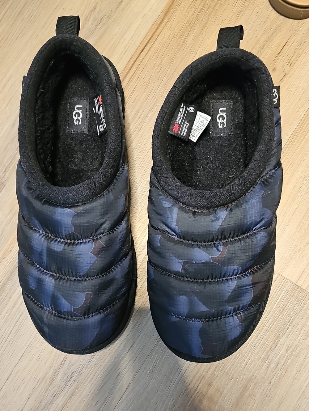 UGG Quilted Puffer Slip-On Slippers in Navy Camouflage